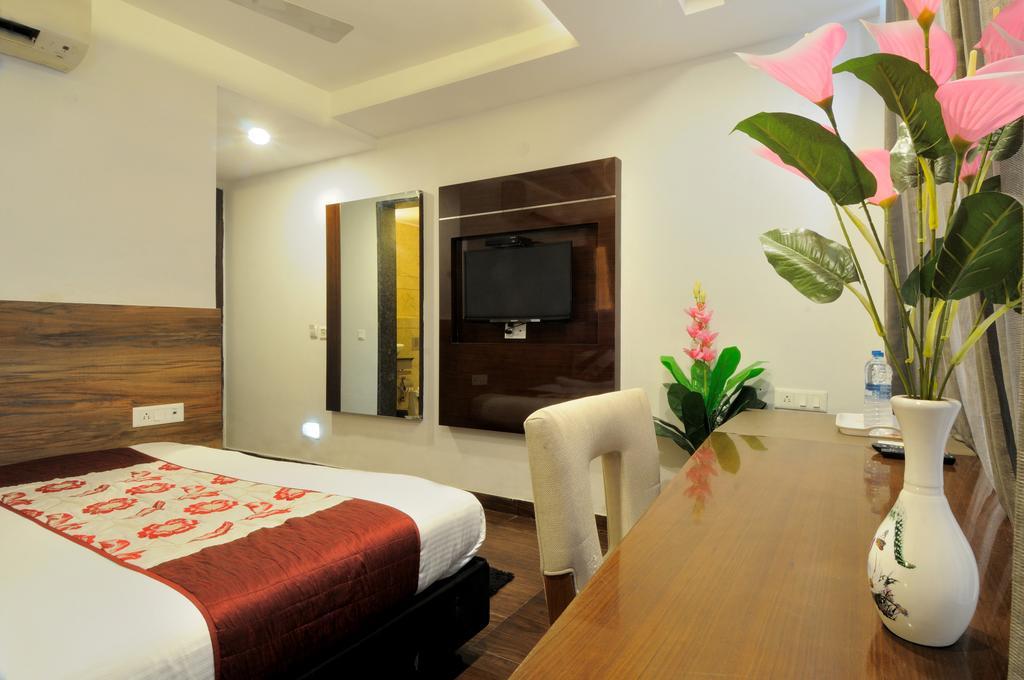Hotel Cabana @ Pahar Ganj New Delhi Extérieur photo